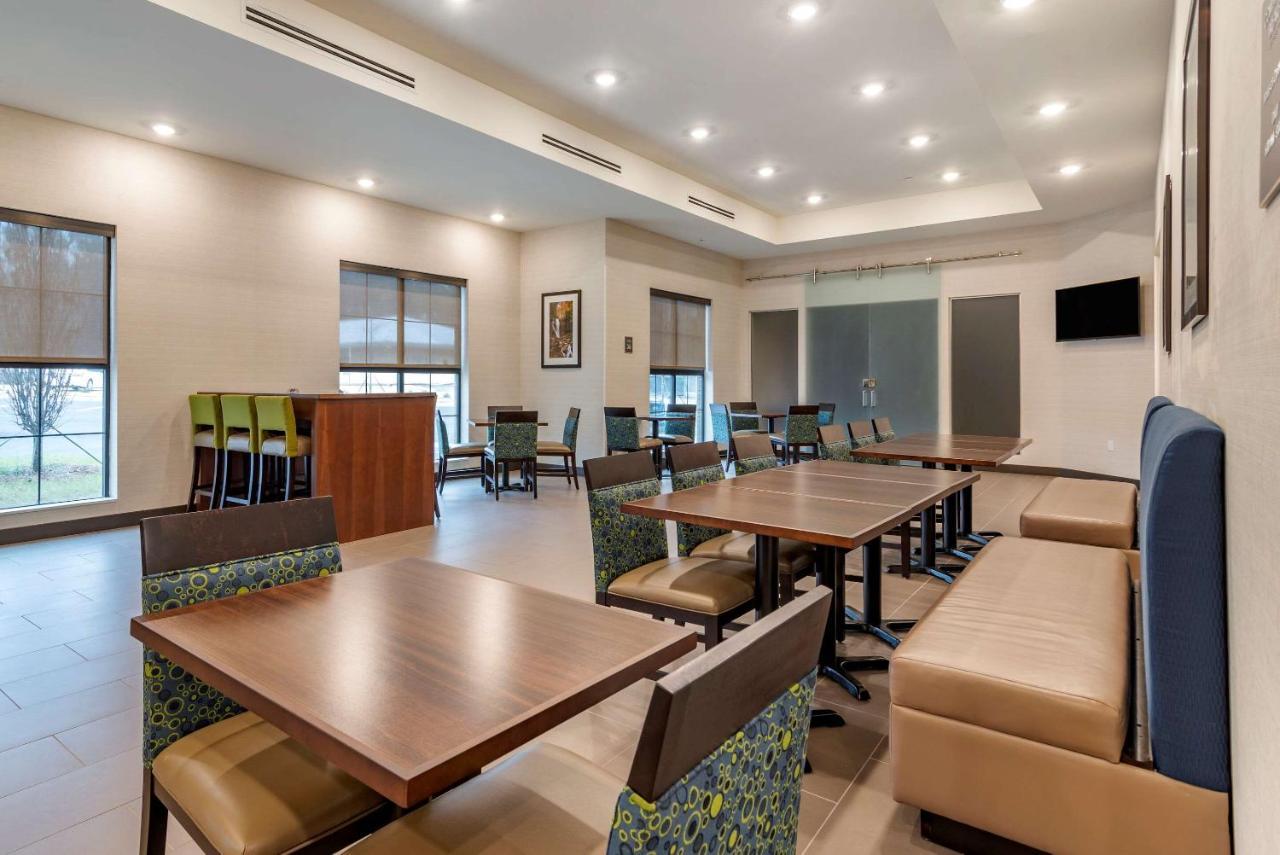Comfort Suites Newnan Exteriör bild